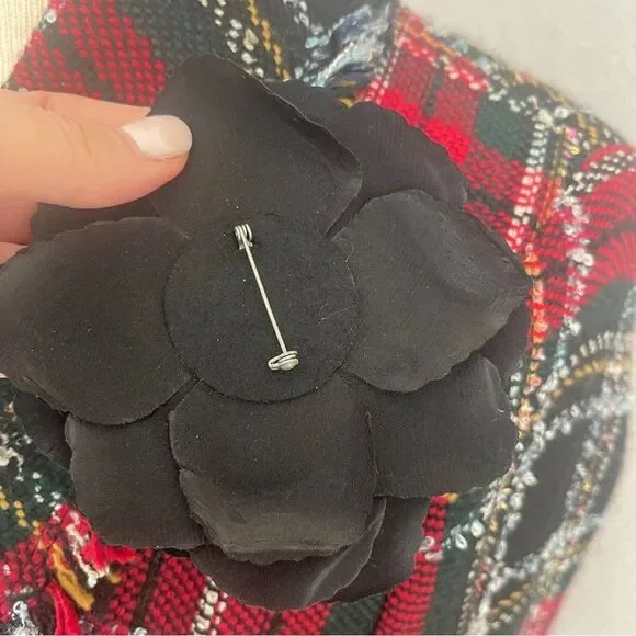 Beautiful Large Feather and Rhinestone Brooch NWOT - Picture 2 of 4